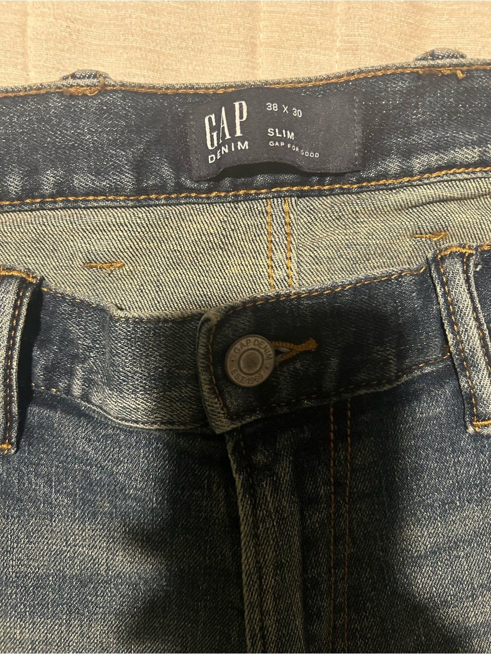 GAP Slim Fit Men's Jeans in Dark Blue Denim